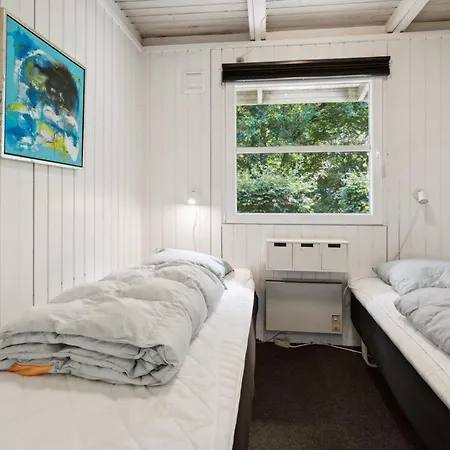 Holiday Home Aki - 30Km From The Sea By Interhome